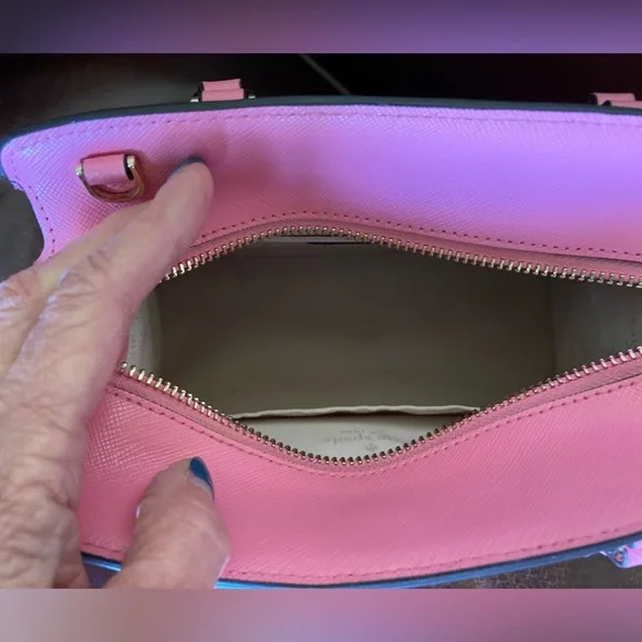 Kate Spade Pink Women's Bag NWOT.IncludesShoulderstrap. Barbie pink - Picture 4 of 13